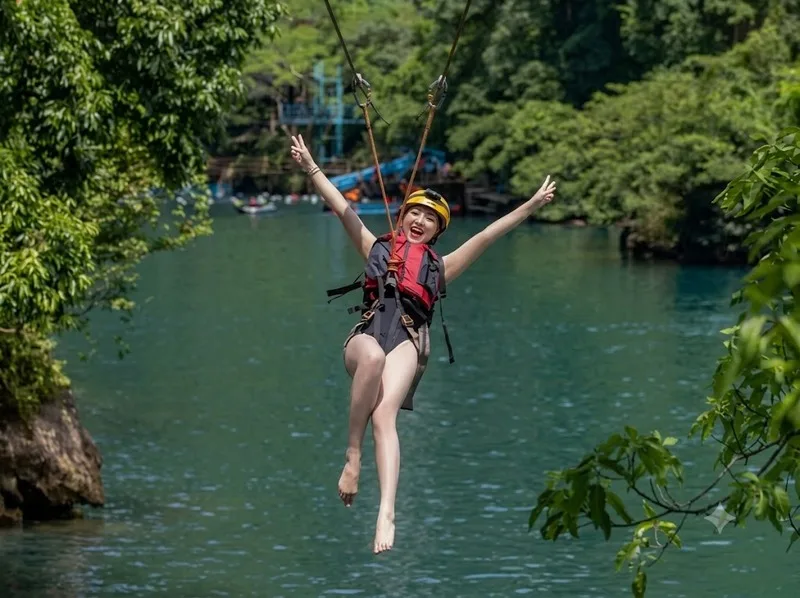 Trải nghiệm zipline cần đáp ứng yêu cầu về sức khỏe và thể trạng.